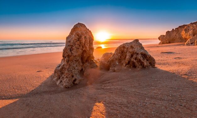 A Day in the Life: Exploring the Best Beaches in Algarve